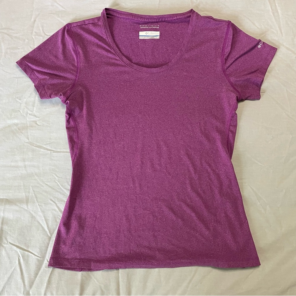 Columbia purple sportswear t-shirt
